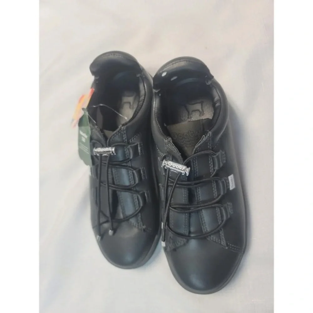 GOATS Slides + Sneakers SHOES black Leather‎ Kids US 3 Youth